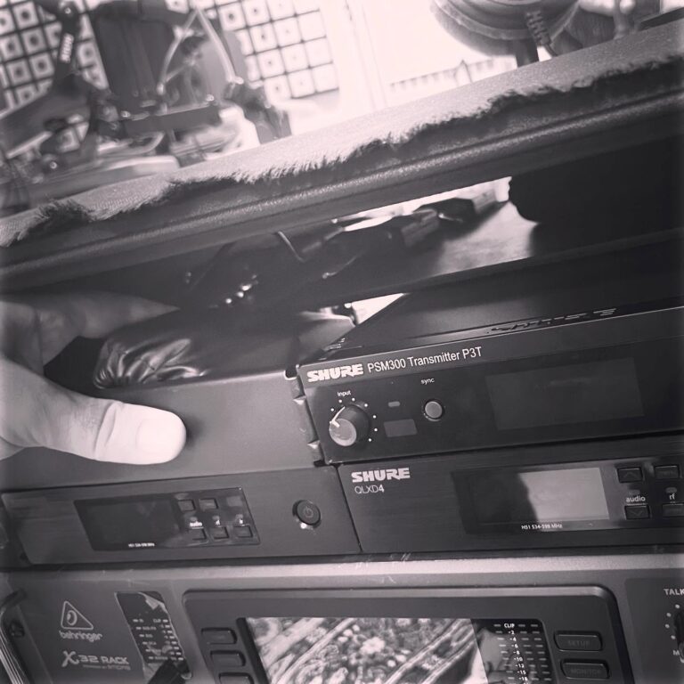 Instagram post from hector_braga. This post is in position 8.